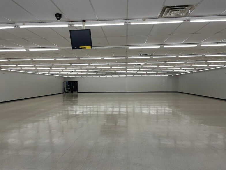 2735 Moscow Ave, Hickman, KY à vendre - Photo intérieure – Image 3 sur 14