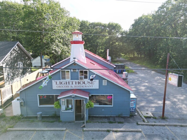 655 Bayview Dr, Ottawa, ON à vendre - Photo de l’immeuble – Image 3 sur 13
