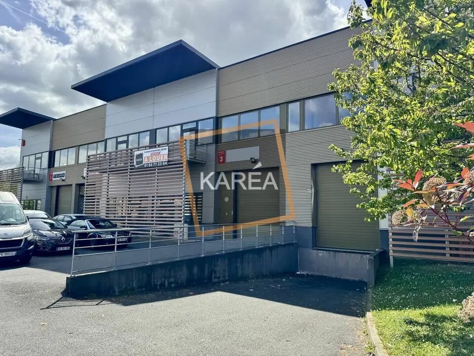 Local d’activités dans Bailly-Romainvilliers à louer Photo de l’immeuble– Image 1 sur 6