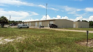 Plus de détails pour 3807 65th St, Vero Beach, FL - Industriel/Logistique à louer