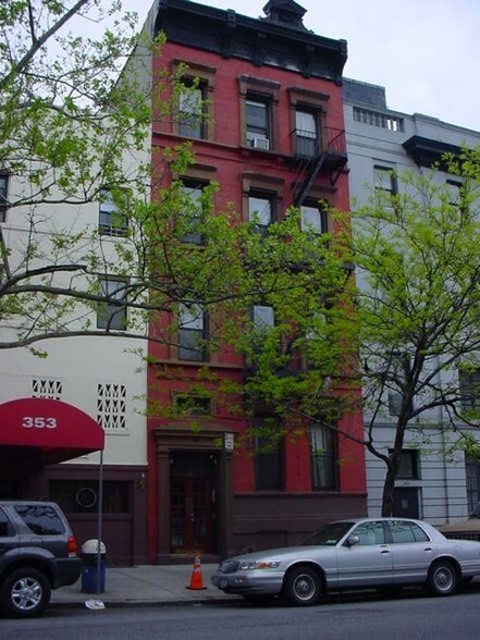 355 E 116th St, New York, NY à louer - Photo de l’immeuble – Image 2 sur 3