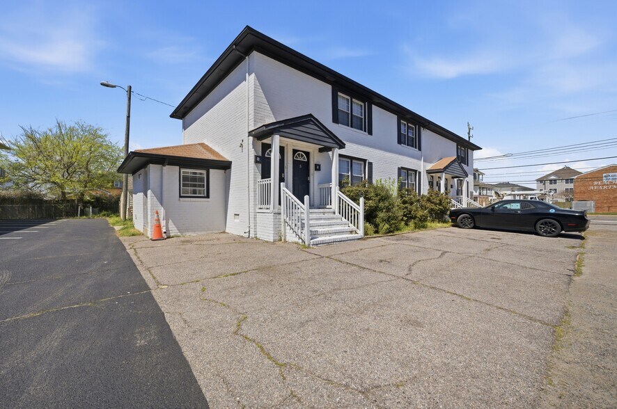 Salem Street Portfolio portefeuille de 2 biens à vendre sur LoopNet.fr - Photo de l’immeuble – Image 3 sur 12
