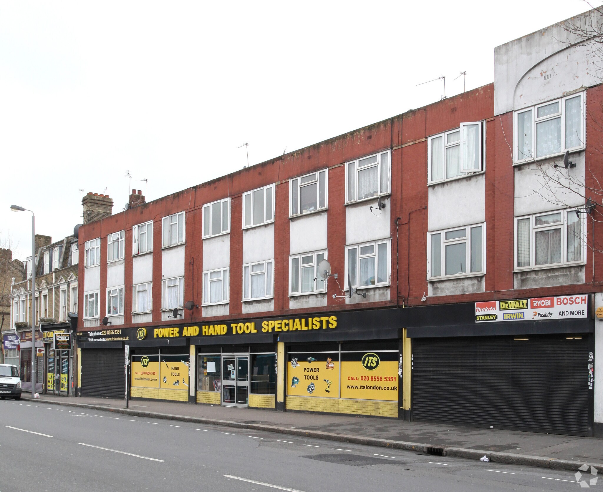 607-617 High Rd, Londres à vendre Photo de l’immeuble– Image 1 sur 14