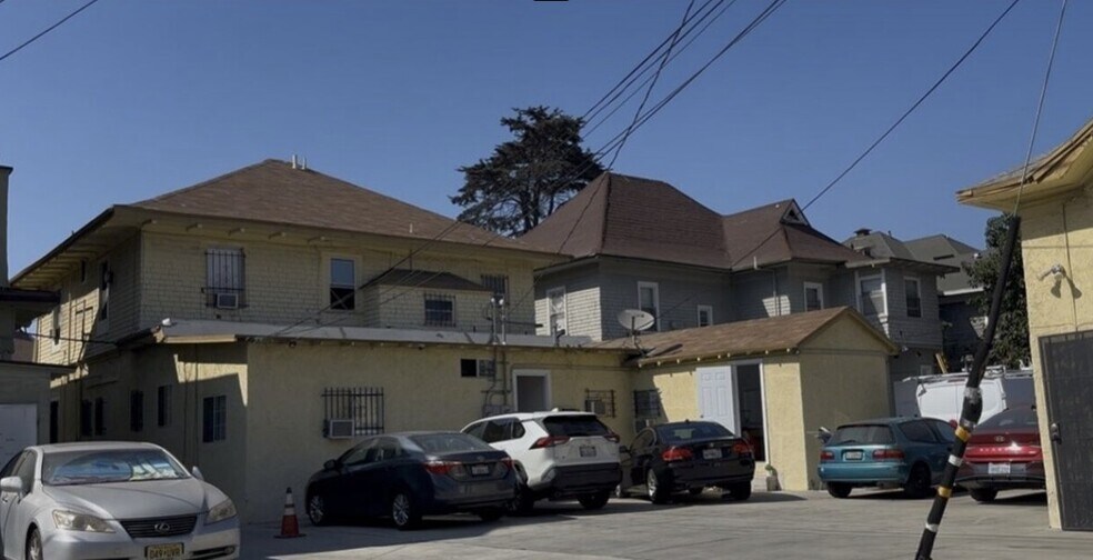 1046 S Westlake Ave, Los Angeles, CA à vendre - Photo de l’immeuble – Image 2 sur 2