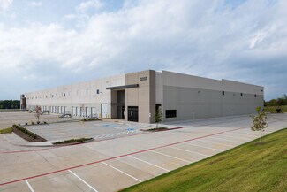 Plus de détails pour 3233 Buda Ln, Fort Worth, TX - Industriel/Logistique à louer