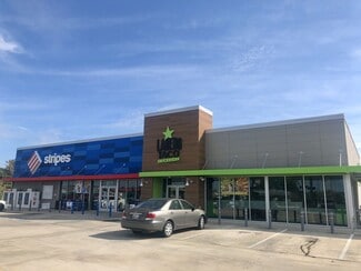 Plus de détails pour 911 Ambassador Caffery Pky, Lafayette, LA - Local commercial à louer