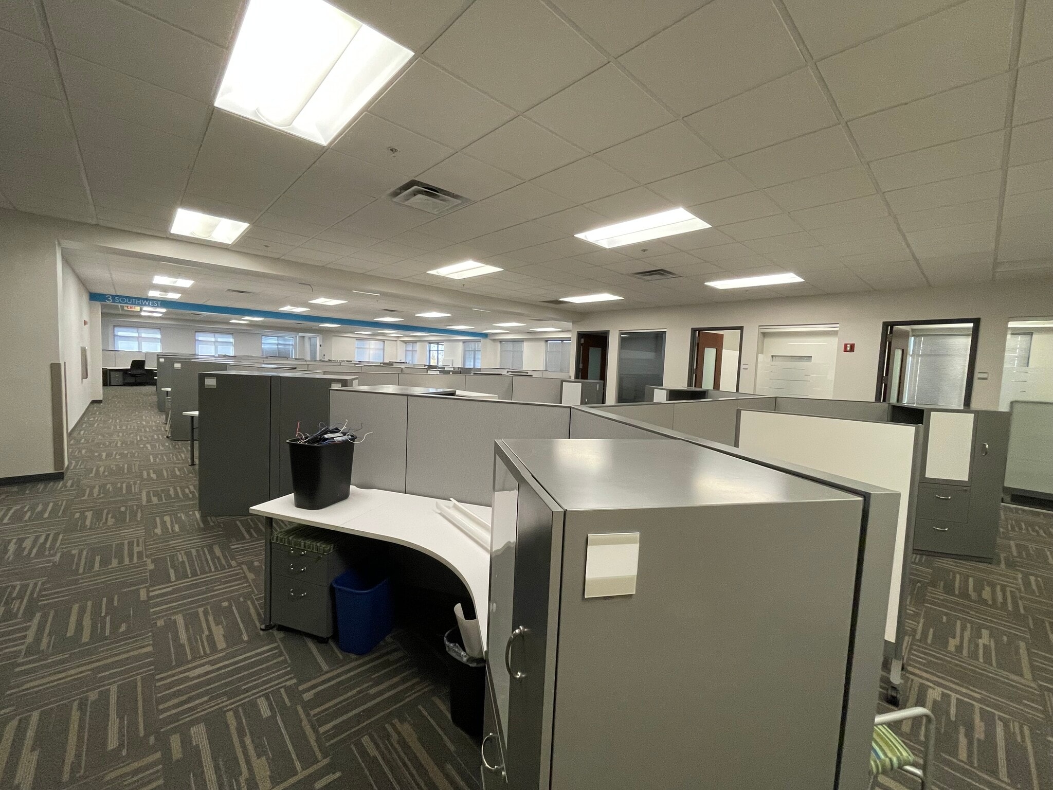 200 Carillon Pkwy, Saint Petersburg, FL à louer Photo intérieure– Image 1 sur 5