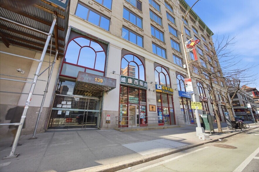 139 Centre St, New York, NY à vendre - Photo de l’immeuble – Image 3 sur 31