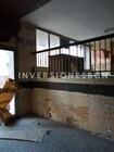 Interior local