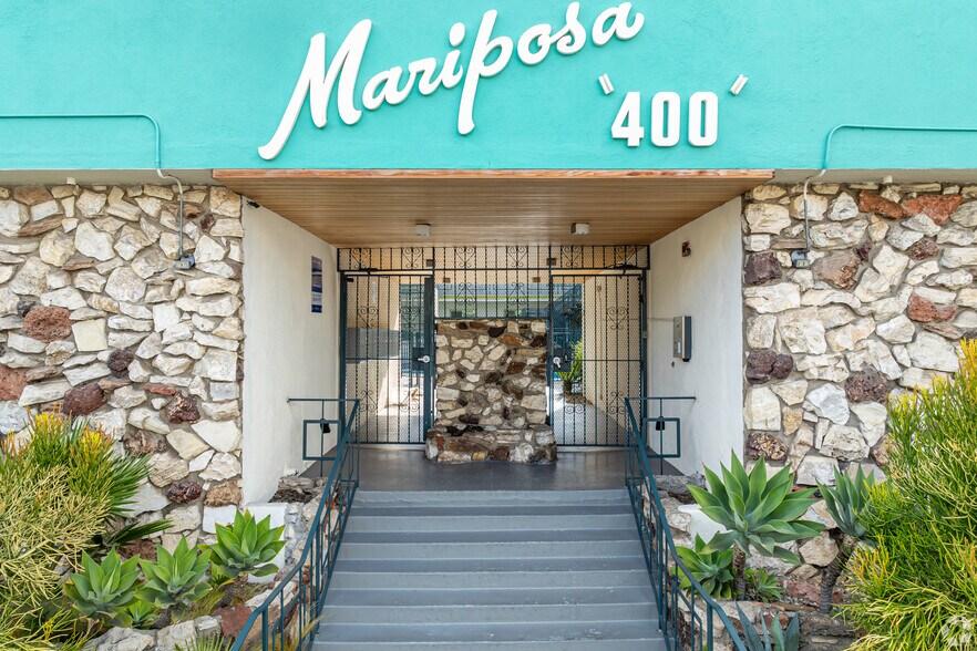 400 S Mariposa Ave, Los Angeles, CA à vendre - Photo de l’immeuble – Image 3 sur 29