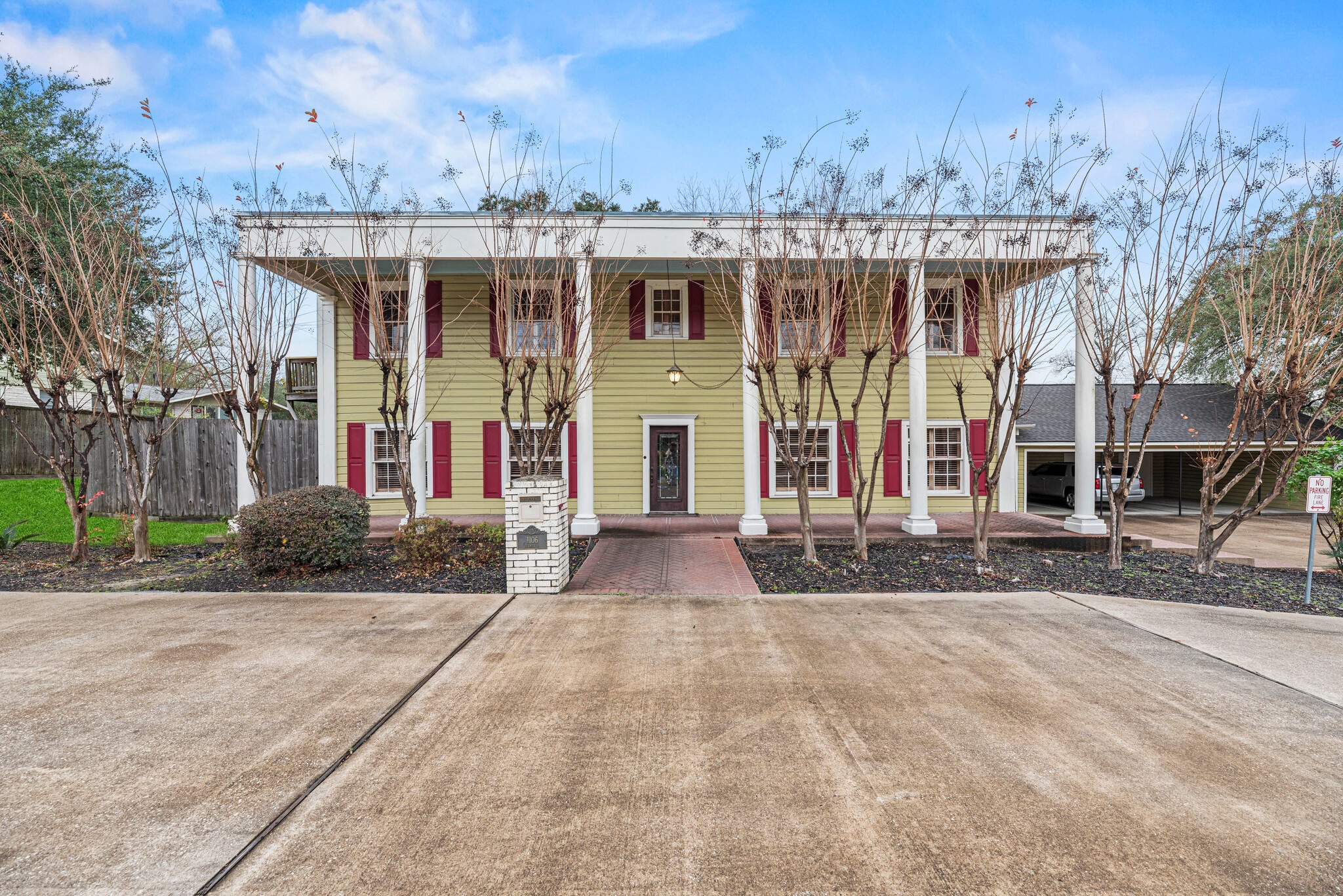 1106 Avenue O, Huntsville, TX à vendre Photo principale– Image 1 sur 51