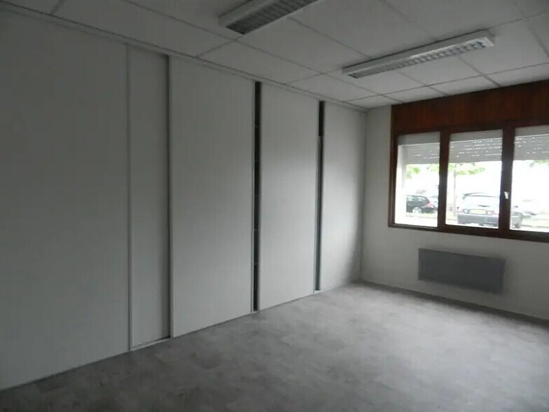 Bureau dans Chambéry à louer - Photo intérieure – Image 2 sur 7