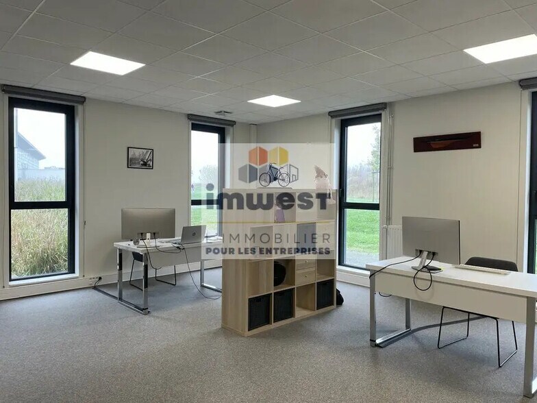 Bureau dans Rennes à vendre - Photo de l’immeuble – Image 2 sur 3