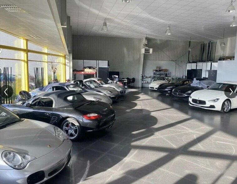 Bureau dans GONFREVILLE-L'ORCHER à louer - Photo de l’immeuble – Image 3 sur 4