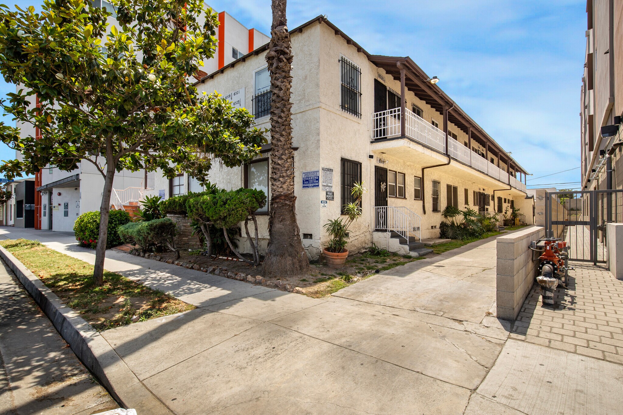 6519 Crenshaw Blvd, Los Angeles, CA à vendre Photo de l’immeuble– Image 1 sur 31