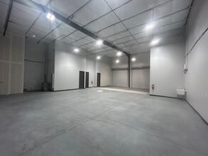 22525 Hufsmith - Kohrville Rd, Tomball, TX à louer Photo de l’immeuble– Image 1 sur 6