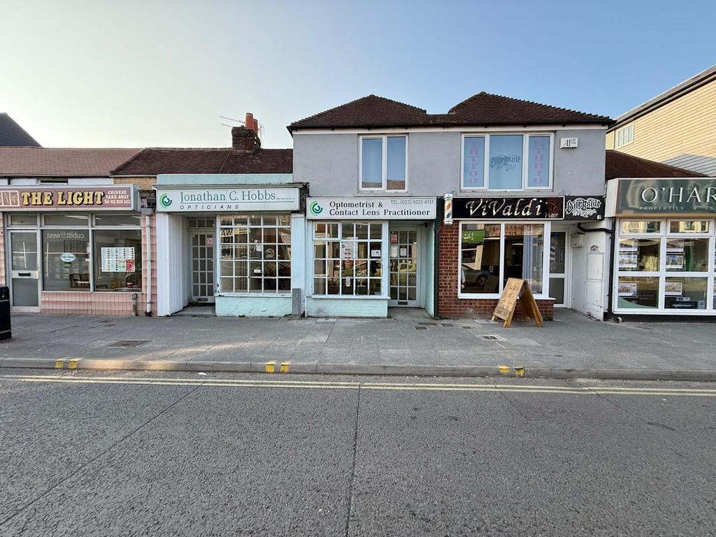 63-65 London Rd, Waterlooville à vendre Photo de l’immeuble– Image 1 sur 7