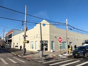 5918-24 13th Ave, Brooklyn, NY à louer Photo principale– Image 1 sur 33
