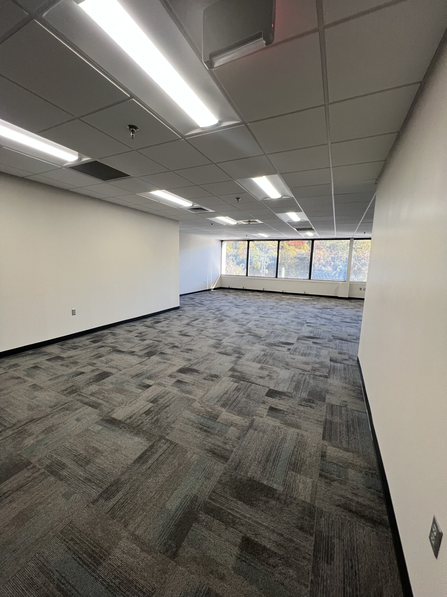 1111 N Northshore Dr, Knoxville, TN à louer Photo intérieure– Image 1 sur 5