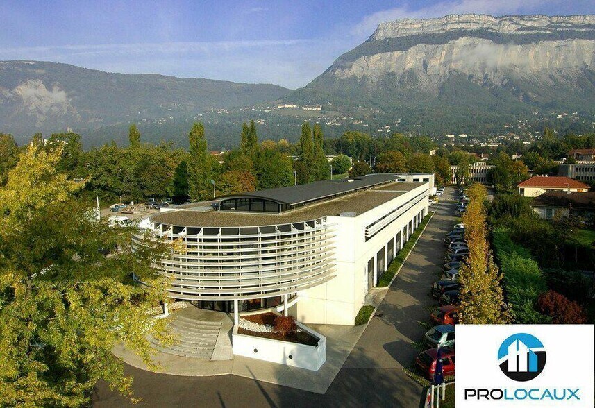 Bureau dans Meylan à louer - Photo de l’immeuble – Image 1 sur 10