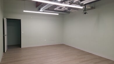 3434 Midway Dr, San Diego, CA à vendre Photo intérieure– Image 2 sur 5