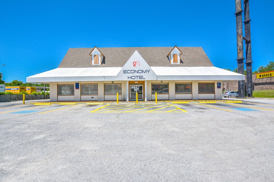 Economy Hotel Portfolio–Central Georgia portefeuille de 2 biens à vendre sur LoopNet.fr - Photo de l’immeuble – Image 2 sur 15
