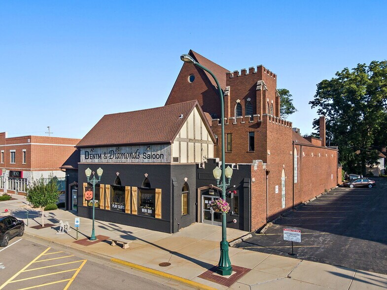 425 W State St, Sycamore, IL à vendre - Photo de l’immeuble – Image 2 sur 25