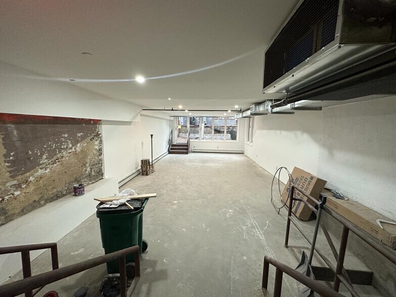 366 W 30th St, New York, NY à louer - Photo intérieure – Image 3 sur 5