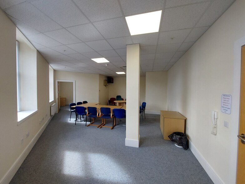 16 Brewery Rd, Kilmarnock à louer - Photo de l’immeuble – Image 2 sur 9