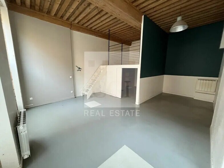 Bureau dans Lyon à louer - Photo de l’immeuble – Image 2 sur 6