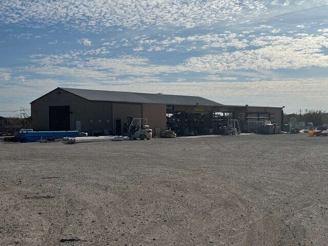 200 Bunton Creek Rd, Kyle, TX à louer - Photo de l’immeuble – Image 2 sur 10