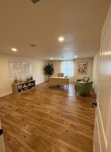 955 W Main St, Mount Joy, PA à louer Photo intérieure– Image 2 sur 5