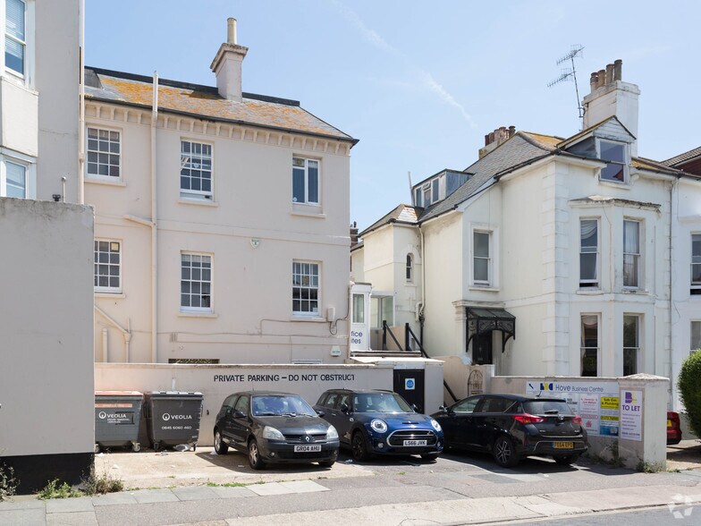 114A Church Rd, Hove à louer - Photo de l’immeuble – Image 3 sur 3