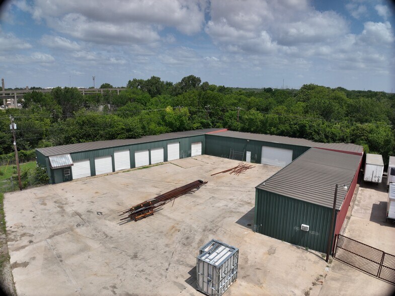 308 Thomas Pl, Everman, TX à vendre – Image 3 sur 20