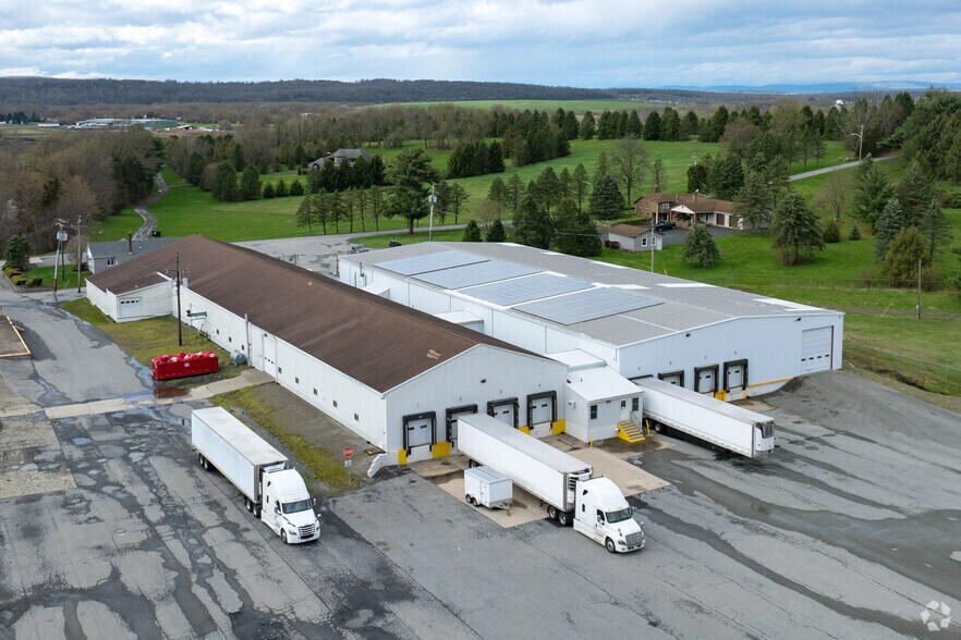 11 Gurda Ln, Goshen, NY à louer - Aérien – Image 1 sur 18