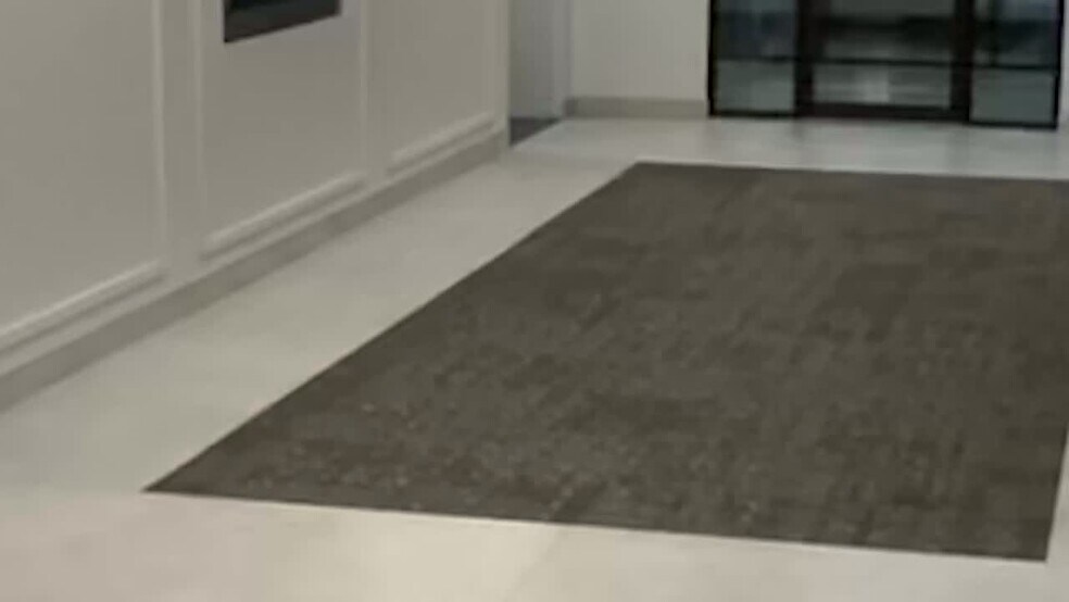 2170 Buckthorne Pl, The Woodlands, TX à louer - Vidéo sur l’annonce professionnelle – Image 2 sur 12