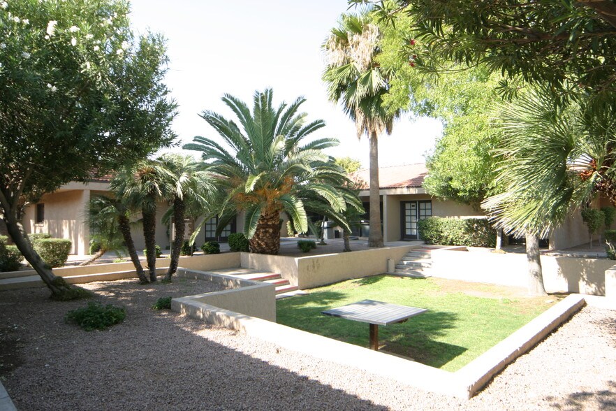 2131 E Broadway Rd, Tempe, AZ à louer - Autre – Image 2 sur 5
