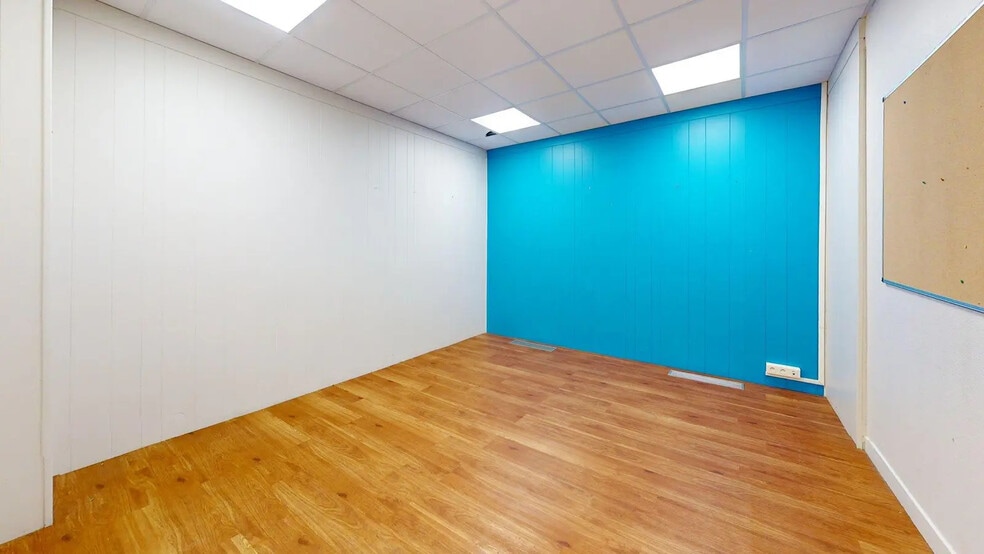 31 Rue Saint-Ambroise, Paris à louer - Photo intérieure – Image 2 sur 17