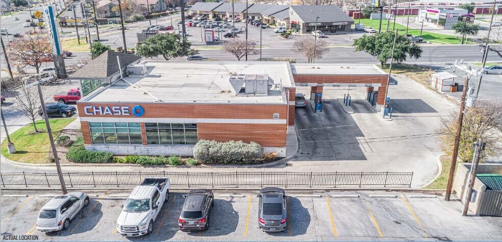 5801 Babcock Rd, San Antonio, TX à louer - Photo principale – Image 1 sur 14