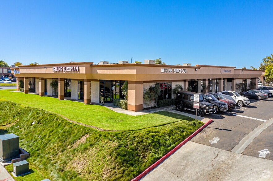 9580 Black Mountain Rd, San Diego, CA à louer - Photo principale – Image 1 sur 5