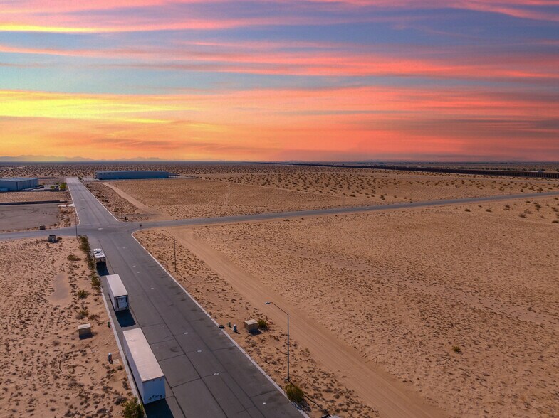 Magrino Industrial Park - Track A, Somerton, AZ à vendre - Photo de l’immeuble – Image 3 sur 15