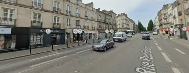 Plus de détails pour Local commercial à louer