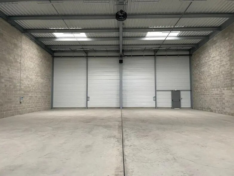 Industriel/Logistique dans Créteil à louer - Photo intérieure – Image 3 sur 6