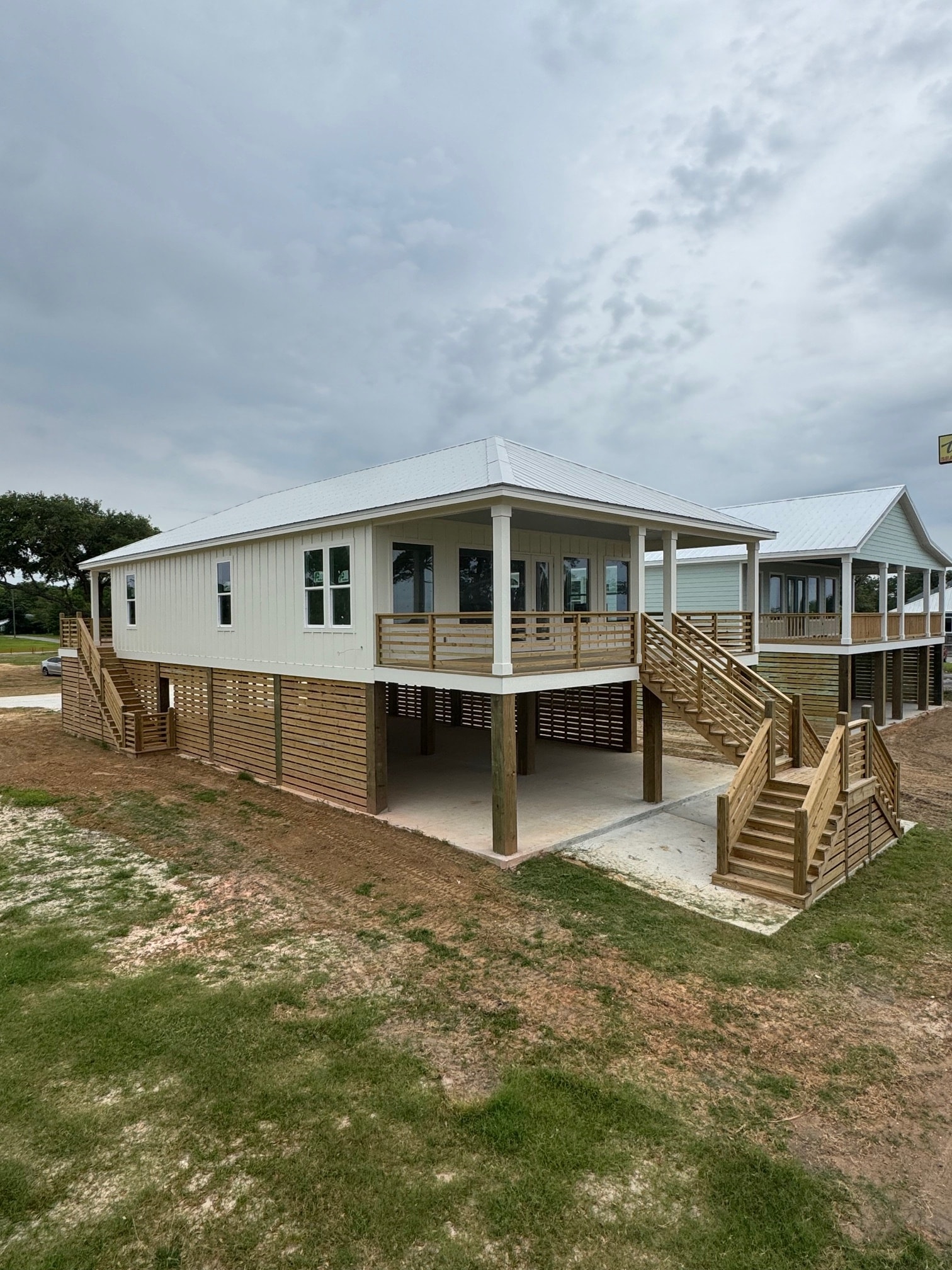 534 Beach Dr, Gulfport, MS à vendre Photo principale– Image 1 sur 13