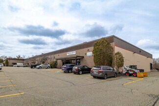 Plus de détails pour 135-199 Bay State Dr, Braintree, MA - Différents types d’espaces à louer