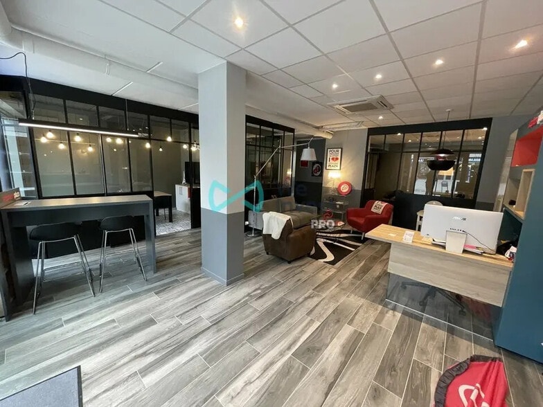 Local commercial dans Bezannes à louer - Photo intérieure – Image 2 sur 6