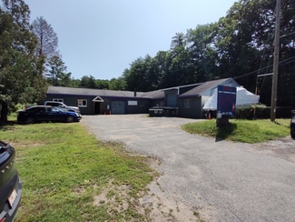 Plus de détails pour 30 Meadow Rd, Spencer, MA - Local d’activités à vendre