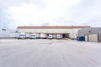 Plus de détails pour 2323 NW 72nd Ave, Miami, FL - Industriel/Logistique à louer