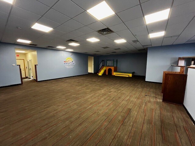 7801-7809 W 159th St, Tinley Park, Tinley Park, IL 60477 - Lot 7801-7807 - - Photo intérieure - Image 2 of 7