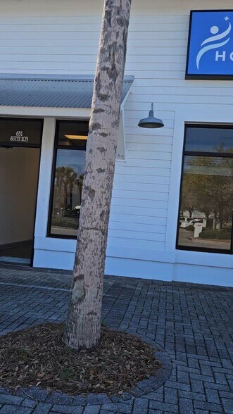 11501 Hutchison Blvd, Panama City Beach, FL à louer - Vidéo sur l’annonce professionnelle – Image 2 sur 43